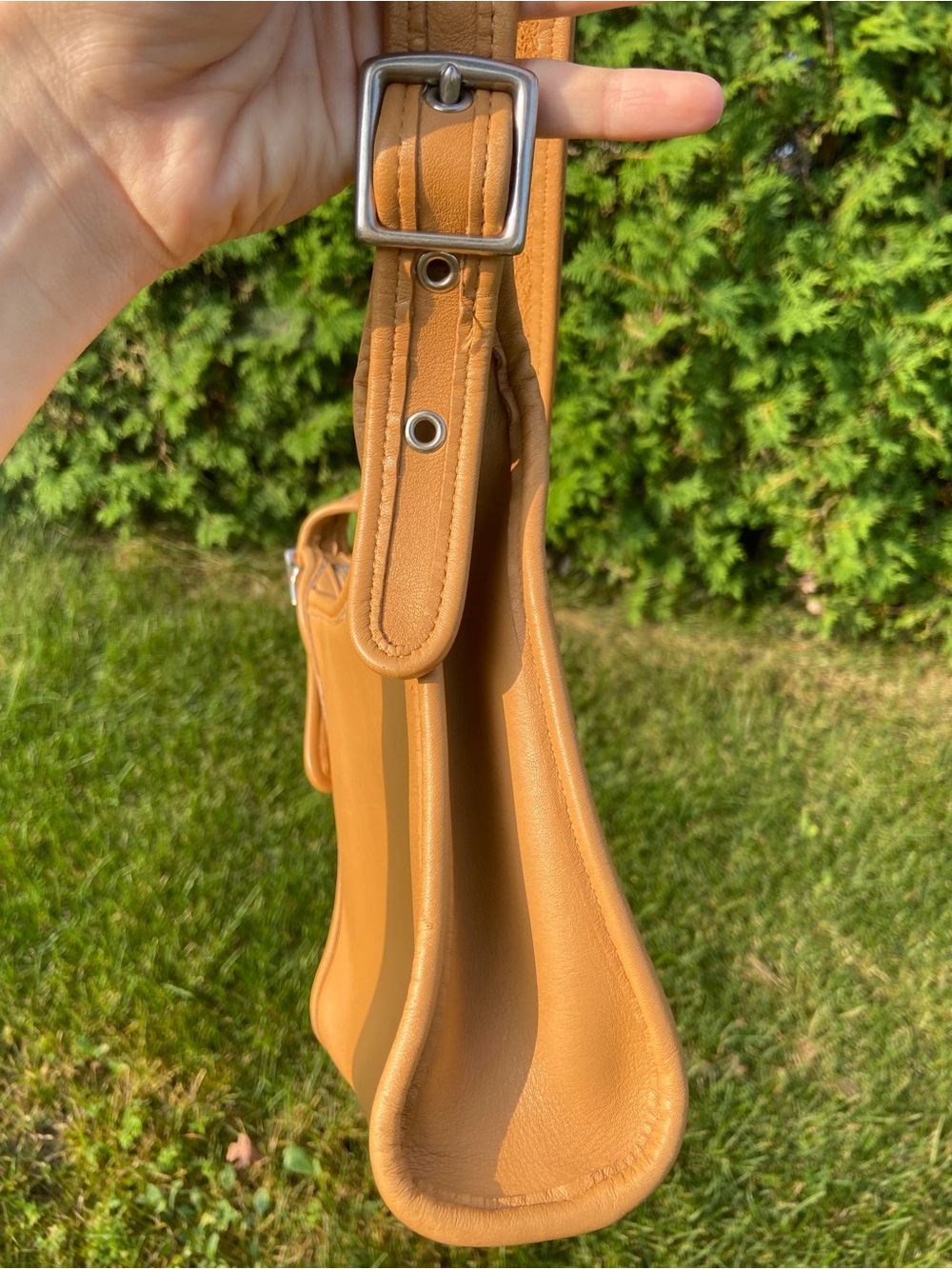 VINTAGE COACH BAG (RARE COLOR) - Picture 7 of 13